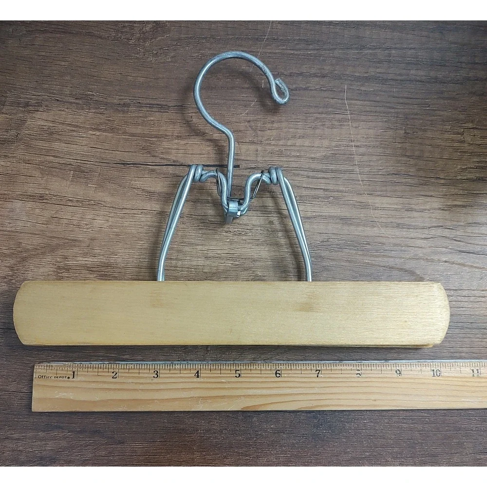 Vintage Walker Blonde Wood Trouser Skirt Clamp Style Hanger A19